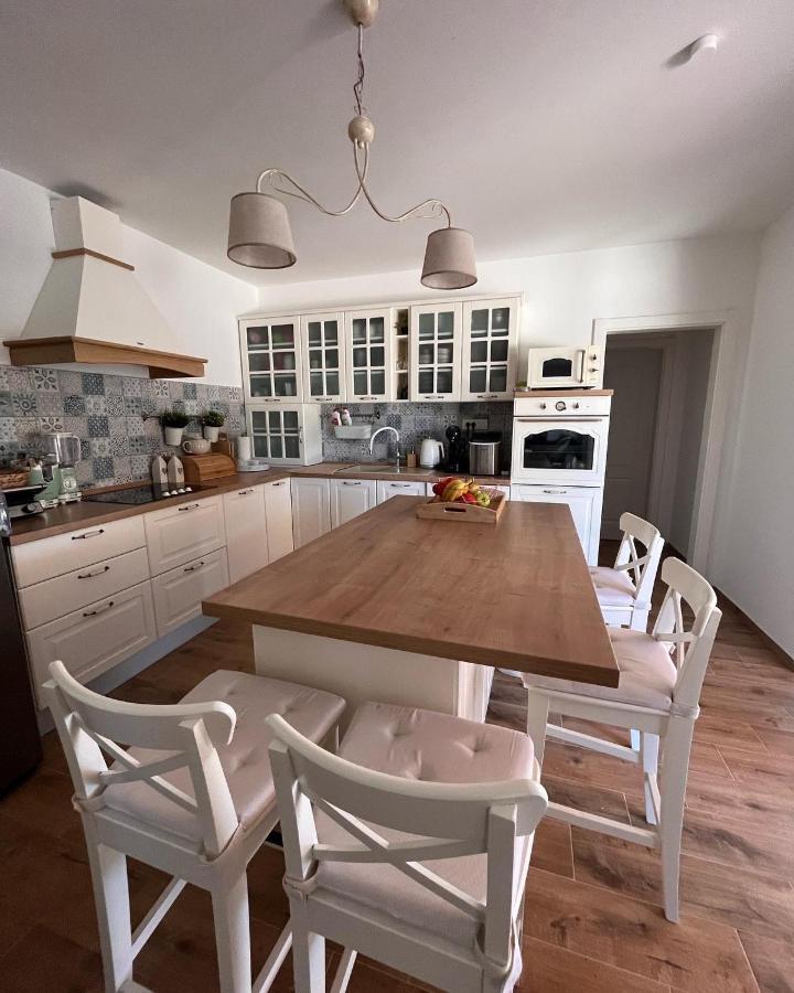 Holiday Home Calma Imotski Εξωτερικό φωτογραφία
